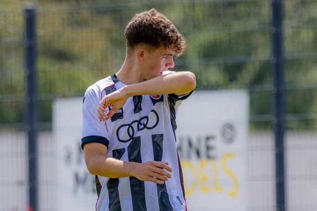 Ingolstadt, Deutschland 18. Juli 2026: Bayernliga Nord - 2026 2027 - Sp. 1 - FC Ingolstadt 04 II gegen FSV Stadeln Im Bild: Felix Walther (FCI II) unzufrieden auf dem Spielfeld. ESV Stadion Bayern *** Ingolstadt, Germany, July 18, 2026, Bayernliga Nord 2026–2027, Match 1: FC Ingolstadt 04 II vs. FSV Stadeln. Pictured: Felix Walther of FCI II, looking dissatisfied on the field at the ESV Stadium in Bavaria. Copyright: xFotostandx xSchäferx
