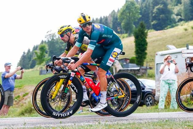 Tour de France 2026 Stage 15 PLATEAU DE SOLAISON, FRANCE - JULY 19 : Pedersen Mads (DEN) of Lidl - Trek in action during stage 15 of the 113rd edition of Tour de France an UCI World Tour 2.UWT cycling road race stage for Men Elite of 184 km with start in Champagnole and finish in Plateau de Solaison on July 19, 2026 in Plateau de Solaison, France, 19 07 2026 Plateau de Solaison France  Copyright: xLucaxBettinix
