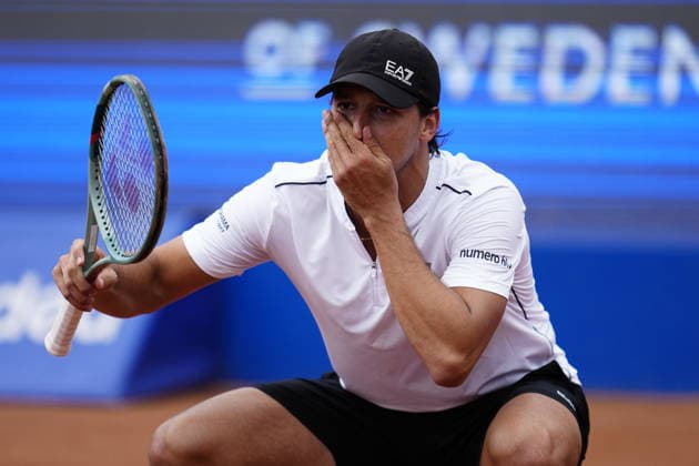 BASTAD, SWEDEN 20260719 Luciano Darderi during the men s singles final in the tennis match between Russia s Andrey Rublev and Italy s Luciano Darderi at the Nordea Open in Bastad. BASTAD SWEDEN x9200x *** BASTAD, SWEDEN, July 19, 2026 Luciano Darderi during the men s singles final in the tennis match between Russia s Andrey Rublev and Italy s Luciano Darderi at the Nordea Open in Bastad, BASTAD, SWEDEN x9200x  Copyright: xBjörnxLarssonxRosvall TTx TENNIS NORDEA OPEN IN BASTAD