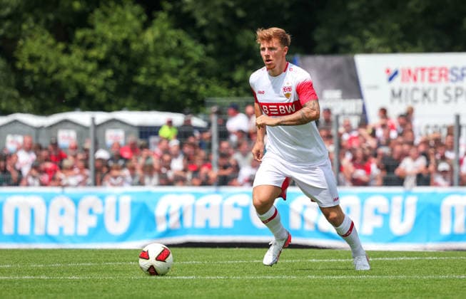 19.07.2026, Deutschland, Balingen, Fußball Bundesliga, Saison 2026 2027, Testspiel, TSG Balingen vs. VfB Stuttgart, Finn Jeltsch (VfB) *** July 19, 2026, Germany, Balingen, Bundesliga, 2026–2027 season, Friendly, TSG Balingen vs. VfB Stuttgart, Finn Jeltsch (VfB)