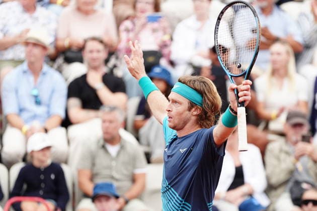 BASTAD, SVERIGE 20260719 Andrey Rublev jublar efter slagit in sin matchboll under herrarnas singel final i tennismatchen mellan Rysslands Andrey Rublev och Italiens Luciano Darderi i Nordea Open i Bastad. BASTAD SVERIGE x9200x *** BASTAD, SWEDEN 20260719 Andrey Rublev celebrates after hitting his match point during the men s singles final in the tennis match between Russia s Andrey Rublev and Italy s Luciano Darderi at the Nordea Open in Bastad BASTAD SWEDEN x9200x  Copyright: xBjörnxLarssonxRosvall TTx TENNIS NORDEA OPEN I BASTAD
