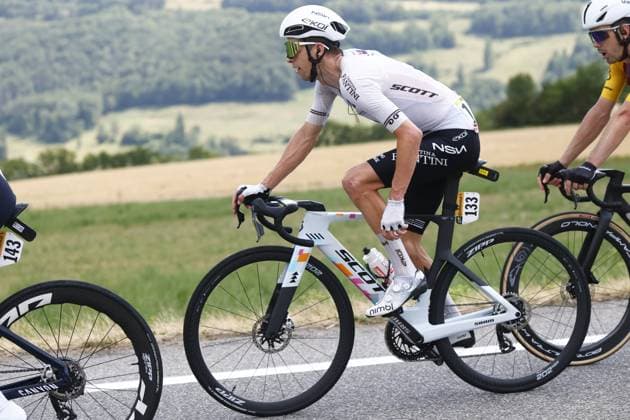 Tour de France 2026 Stage 15 PLATEAU DE SOLAISON, FRANCE - JULY 19 : Bennett George (NZL) of NSN Cycling Team in action during stage 15 of the 113rd edition of Tour de France an UCI World Tour 2.UWT cycling road race stage for Men Elite of 184 km with start in Champagnole and finish in Plateau de Solaison on July 19, 2026 in Plateau de Solaison, France, 19 07 2026 Plateau de Solaison France  Copyright: xLucaxBettinix
