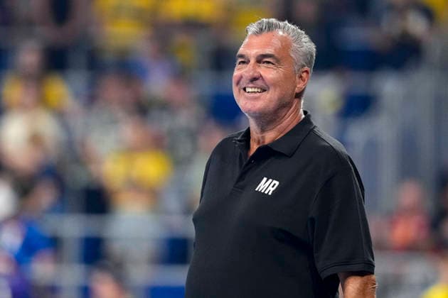Michael Roth (Trainer, Team Apfel), Einzelbild, Einzelfoto, Aktion, Action, Freude, freuen, freut sich, freundlich, fröhlich, glücklich, strahlend, optimistisch, 19.07.2026, Mannheim (Deutschland), Handball, The Final Roar, Team Johnny - Team Apfel *** Michael Roth, Coach, Team Apfel, Single Image, Single Photo, Action, Joy, Delight, Happy, Friendly, Cheerful, Radiant, Optimistic, July 19, 2026, Mannheim, Germany, Handball, The Final Roar, Team Johnny, Team Apfel xozx