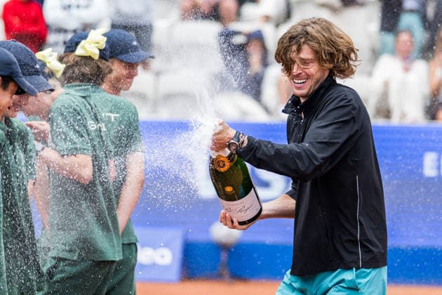 260719 Andrey Rublev of Russia celebrates after winning men™s singles during day 7 of the Nordea Open on July 19, 2026 in Bastad. Photo: Niclas Jönsson BILDBYRAN COP 273 NO0430 tennis ATP, Tennis Herren 250 nordea open bbeng final jubel celebration *** July 19, 2026: Andrey Rublev of Russia celebrates after winning the men’s singles title on day 7 of the Nordea Open on July 19, 2026 in Bastad. Photo by Niclas Jönsson, BILDBYRAN COP 273 NO0430 tennis ATP 250 Nordea Open BBENG final jubilation celebration  Copyright: NICLASxJÖNSSON BB260719NO085