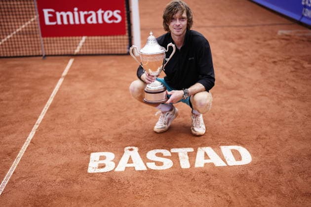BASTAD, SWEDEN 20260719 Andrey Rublev after winning the men s singles final in the tennis match between Russia s Andrey Rublev and Italy s Luciano Darderi at the Nordea Open in Bastad. BASTAD SWEDEN x9200x *** BASTAD, SWEDEN, July 19, 2026 Andrey Rublev after winning the men s singles final in the tennis match between Russia s Andrey Rublev and Italy s Luciano Darderi at the Nordea Open in Bastad, BASTAD, SWEDEN x9200x  Copyright: xBjörnxLarssonxRosvall TTx TENNIS NORDEA OPEN IN BASTAD