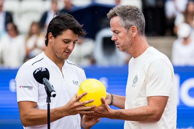 260719 Luciano Darderi of Italy and Tournament director ATP, Tennis Herren Magnus Norman during day 7 of the Nordea Open on July 19, 2026 in Bastad. Photo: Niclas Jönsson BILDBYRAN COP 273 NO0430 tennis atp 250 nordea open bbeng final *** July 19, 2026: Luciano Darderi of Italy and ATP Tournament Director Magnus Norman on Day 7 of the Nordea Open on July 19, 2026 in Bastad. Photo by Niclas Jönsson, BILDBYRAN COP 273 NO0430 tennis atp 250 nordea open bbeng final  Copyright: NICLASxJÖNSSON BB260719NO111