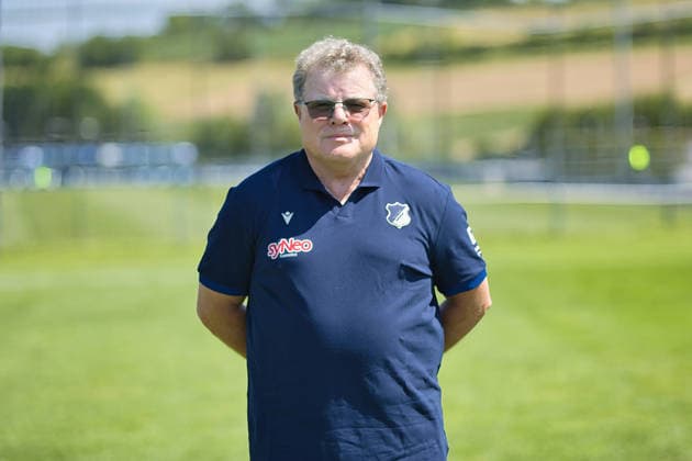 Willi Heinlein (Betreuer); TSG Hoffenheim II; 3.Liga, Portraittermin 2026 2027 Zuzenhausen *** Willi Heinlein, Coach of TSG Hoffenheim II (3. Liga), Photo Shoot 2026–2027, Zuzenhausen Copyright: xEibner-Pressefoto JoergxHirschx EP_JHH
