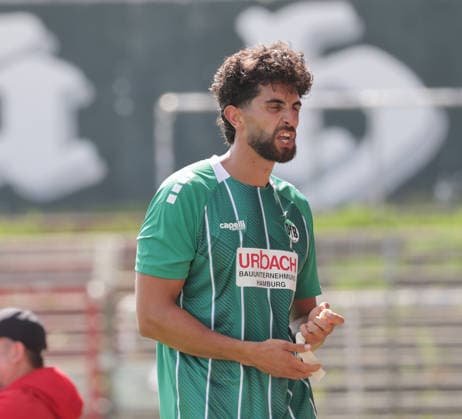 Fussball, Herren, Saison 2026 2027, SHFV-Pokal Achtelfinale, VfB Luebeck gegen Kaltenkirchener TS , 4-1 Deniz Hasan Yilmaz (VfB Luebeck) muss mit roter Karte vom feld DFL REGULATIONS PROHIBIT ANY USE OF PHOTOGRAPHS AS IMAGE SEQUENCES AND OR QUASI-VIDEO. *** Soccer, Men s, 2026–2027 Season, SHFV Cup Round of 16, VfB Lübeck vs. Kaltenkirchener TS, 4–1 (Deniz Hasan Yilmaz); VfB Lübeck player sent off with a red card. DFL REGULATIONS PROHIBIT ANY USE OF PHOTOGRAPHS AS IMAGE SEQUENCES AND OR QUASI-VIDEO