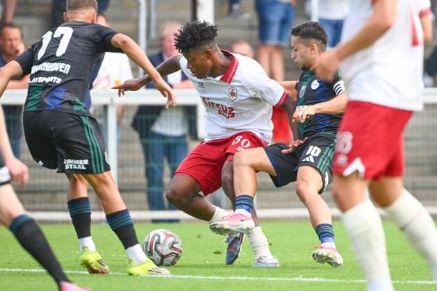 Sporting Hasselt v Royal Antwerp FC - Jupiler Pro League Friendly HASSELT, BELGIUM - JULY 19 : Mejilla Carlos Daniel forward of Royal Antwerp FC during the Jupiler Pro League friendly match between Sporting Hasselt and Royal Antwerp FC on July 19, 2026 in Hasselt, Belgium, 19 07 2026 Hasselt Belgium  Copyright: xVincentxKalutx