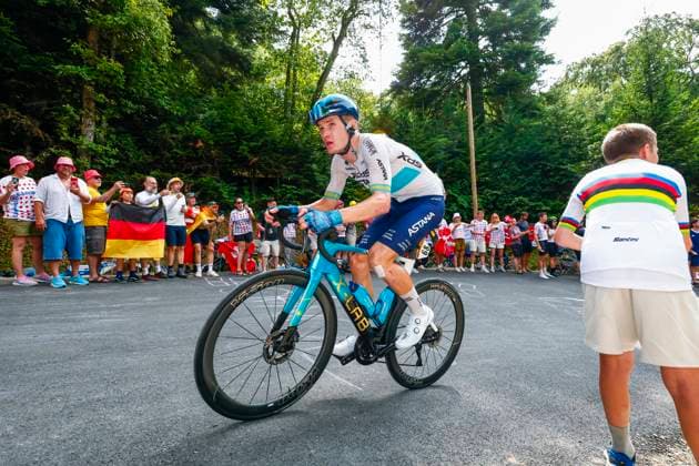 Tour de France 2026 Stage 15 PLATEAU DE SOLAISON, FRANCE - JULY 19 : Vinokurov Nicolas (KAZ) of XDS Astana Team in action during stage 15 of the 113rd edition of Tour de France an UCI World Tour 2.UWT cycling road race stage for Men Elite of 184 km with start in Champagnole and finish in Plateau de Solaison on July 19, 2026 in Plateau de Solaison, France, 19 07 2026 Plateau de Solaison France  Copyright: xLucaxBettinix