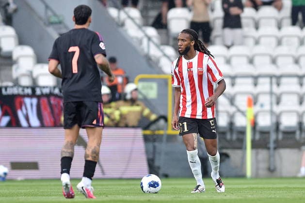 2026.07.19 Krakow Pilka nozna , sezon 2026 27 , sparing , mecz sparingowy , mecz towarzyski w ramach obchodow jubileuszu Cracovii Cracovia Krakow - Sevilla FC N z Isaac Romero, Brahim Traore Foto Krzysztof Porebski PressFocus 2026.07.19 Krakow Football , friendly game , anniversary of Cracovia , 2026 2027 season Cracovia Krakow - Sevilla FC Isaac Romero, Brahim Traore Credit: Krzysztof Porebski PressFocus NEWSPIX.PL --- newspix.pl 