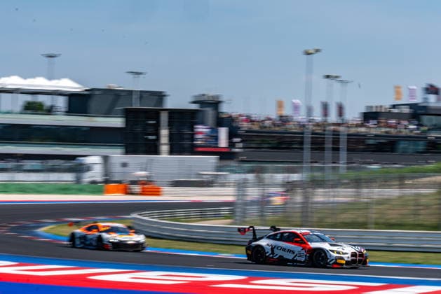 IPA86811088 - Kelvin VAN DER LINDE and Charles WEERTS driving the ( 32) BMW M4 GT3 EVO for Team WRT during Round 5 of the GT World Challenge at Misano, Italy, on July 19, 2026  Copyright: xLucaxRossini IPAxSportx xx 86811088