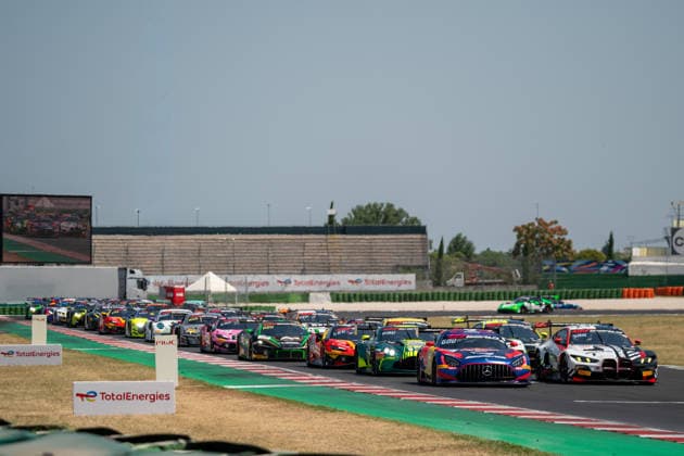 IPA86811091 - The start of Race 2 during Round 5 of the GT World Challenge at Misano, Italy, on July 19, 2026  Copyright: xLucaxRossini IPAxSportx xx 86811091