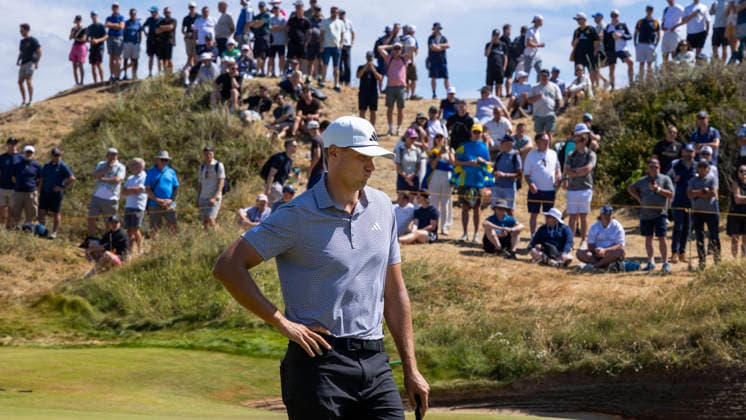 SOUTHPORT, ENGLAND 20260719 Ludvig Aberg tittar besviket pa sin missade birdie putt pa det andra halet under tävlingens sista dag pa The Open Championship pa Royal Birkdale Golf Club. SOUTHPORT ENGLAND x1019x *** SOUTHPORT, ENGLAND 20260719 Ludvig Aberg looks disappointed at his missed birdie putt on the second hole during the final day of The Open Championship at Royal Birkdale Golf Club, SOUTHPORT, ENGLAND x1019x  Copyright: xChristerxHöglund TTx BRITISH OPEN CHAMPIONSHIP