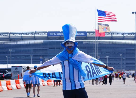 Spain v Argentina - FIFA World Cup, WM, Weltmeisterschaft, Fussball 2026 - Final NEW JERSEY, UNITED STATES - JULY 19: Fans gather prior the FIFA World Cup 2026 Final match between Spain and Argentina at New Jersey Stadium (MetLife Stadium) in East Rutherford, New Jersey, USA, on July 19, 2026. Evrim Aydin Anadolu New Jersey United States. Editorial use only. Please get in touch for any other usage.  Copyright: x2026xAnadoluxEvrimxAydinx