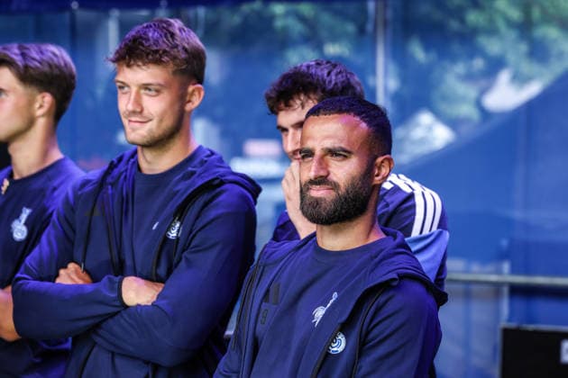 Fussball, 3.Liga Saison 2026 2027 Saisonvorbereitung MSV Duisburg auf dem Duisburger Stadtfest 19.07.2026, Königstrasse Duisburg Ben Schlicke (MSV Duisburg, 40) Ramien Safi (MSV Duisburg, 19) Duisburg Königstrasse Nordrhein-Westfalen Deutschland *** Sports, Soccer, 3rd Division 2026–2027 Season: MSV Duisburg’s preseason preparations at the Duisburg City Festival on July 19, 2026, Königstrasse, Duisburg; Ben Schlicke, MSV Duisburg; Ramien Safi, MSV Duisburg; 19, Duisburg, Königstrasse, North Rhine-Westphalia, Germany