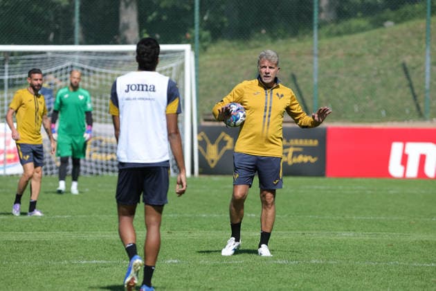 Foto IPP Emanuele Pennacchio Folgaria 19 07 2026 training session the preseason camp 2026-2027 Nella foto Marco Baroni head coach of Hellas Verona FC italyphotopress world copyright Folgaria italy Italia ITALY  Copyright: xR4924_italyphotopressx