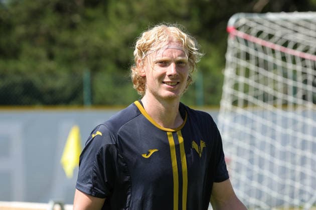 Foto IPP Emanuele Pennacchio Folgaria 19 07 2026 training session the preseason camp 2026-2027 Nella foto Andrias Edmundsson of Hellas Verona FC italyphotopress world copyright Folgaria italy Italia ITALY  Copyright: xR4924_italyphotopressx