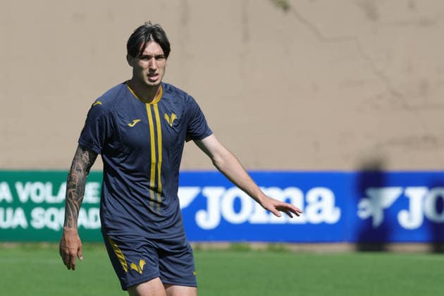 Foto IPP Emanuele Pennacchio Folgaria 19 07 2026 training session the preseason camp 2026-2027 Nella foto Kieron Bowie of Hellas Verona FC italyphotopress world copyright Folgaria italy Italia ITALY  Copyright: xR4924_italyphotopressx