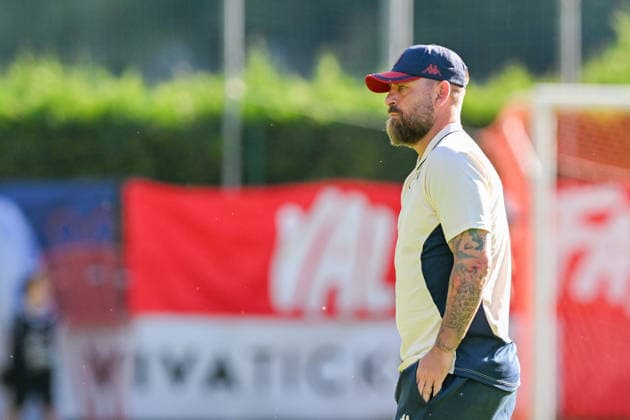 Genoa™s head coach Daniele De Rossi during the friendly match between Genoa and Trento at the Cesare Benatti Stadium in Moena, Italy - Sunday, July 19, 2026. - Soccer .  Copyright: xTanoxPecoraro LaPressex