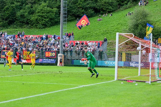 Genoa™s David Puczka scores a goal during the friendly match between Genoa and Trento at the Cesare Benatti Stadium in Moena, Italy - Sunday, July 19, 2026. - Soccer .  Copyright: xTanoxPecoraro LaPressex