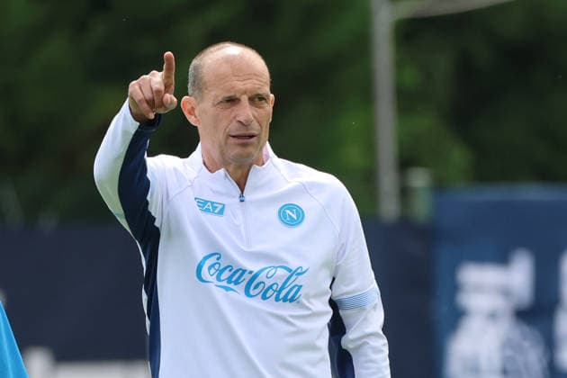 July 19, 2026, Dimaro Folgarida, Trento, Italy: Massimiliano Allegri coach of Napoli during a training session on Day of the preseason camp of SSC Napoli at stadio Carciato in Dimaro Folgarida, Trento, Italy, on July 19, 2025. SSC Napoli Training Camp -  - ZUMAl131 20260719_zsp_l131_016 Copyright: xCiroxDexLucax