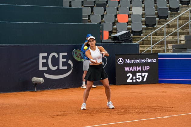 Tennis I Damen I Saison 2026 I MSC Hamburg Ladies Open WTA250 I 19.07.2026 Maria Lourdes Carle (ARG) schlägt den Ball *** Tennis I Women I 2026 Season I MSC Hamburg Ladies Open WTA250 I July 19, 2026 Maria Lourdes Carle (ARG) hits the ball Copyright: xLobeca Björn-OlexKehmx