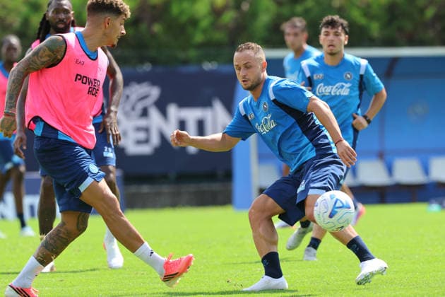July 19, 2026, Dimaro Folgarida, Trento, Italy: Stanislav Lobokta of Napoli during a training session on Day of the preseason camp of SSC Napoli at stadio Carciato in Dimaro Folgarida, Trento, Italy, on July 19, 2025. SSC Napoli Training Camp -  - ZUMAl131 20260719_zsp_l131_022 Copyright: xCiroxDexLucax
