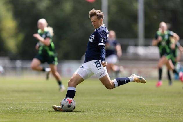 Fußball I Frauen I Testspiel I SV Meppen 1912 e.V. - VfL Wolfsburg I 19.07.2026 Sarah Dittrich (19, SV Meppen 1912 e.V.) Herzlake Hasetalstadion Niedersachsen Deutschland *** Soccer I Women I Friendly Match I SV Meppen 1912 e.V. vs. VfL Wolfsburg I July 19, 2026 Sarah Dittrich, 19, SV Meppen 1912 e.V. Herzlake Hasetalstadion, Lower Saxony, Germany Copyright: xLobeca CedricxSiefkerx