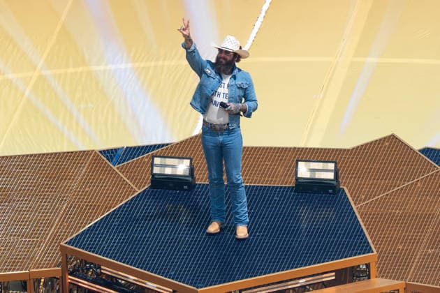 Post Malone bei der Abschlussfeier der Weltmeisterschaft FIFA World Cup, WM, Weltmeisterschaft, Fussball 2026 Final: Spanien v Argentinien 19 July 2026, FIFA World Cup 2026 Finale: Spanien v Argentinien (Final) at New York New Jersey Stadium in East Rutherford, New Jersey, USA. Photo: Marco Bader *** Post Malone at the closing ceremony of the 2026 FIFA World Cup Final between Spain and Argentina on July 19, 2026, at New York New Jersey Stadium in East Rutherford, New Jersey, USA. Photo by Marco Bader Copyright: HMBxMedia xMarcoxBader