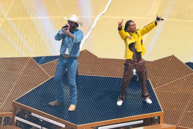 Post Malone und Swae Lee bei der Abschlussfeier der Weltmeisterschaft FIFA World Cup, WM, Weltmeisterschaft, Fussball 2026 Final: Spanien v Argentinien 19 July 2026, FIFA World Cup 2026 Finale: Spanien v Argentinien (Final) at New York New Jersey Stadium in East Rutherford, New Jersey, USA. Photo: Marco Bader *** Post Malone and Swae Lee at the closing ceremony of the 2026 FIFA World Cup Final between Spain and Argentina on July 19, 2026, 2026 FIFA World Cup Final: Spain vs. Argentina at New York–New Jersey Stadium in East Rutherford, New Jersey, USA. Photo by Marco Bader Copyright: HMBxMedia xMarcoxBader