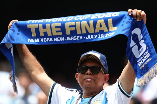 New Jersey, USA, 19th July 2026. Argentinian fan before the Spain vs Argentina FIFA World Cup, WM, Weltmeisterschaft, Fussball final match at the Metlife Stadium, New Jersey. Picture credit should read: Paul Terry Sportimage EDITORIAL USE ONLY. No use with unauthorised audio, video, data, fixture lists, club league logos or live services. Online in-match use limited to 120 images, no video emulation. No use in betting, games or single club league player publications. SPI_019_PT_Spain_Argentina SPI-4862-0015