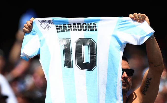 New Jersey, USA, 19th July 2026. Argentinian fan with a signed Maradona shirt before the Spain vs Argentina FIFA World Cup, WM, Weltmeisterschaft, Fussball final match at the Metlife Stadium, New Jersey. Picture credit should read: Paul Terry Sportimage EDITORIAL USE ONLY. No use with unauthorised audio, video, data, fixture lists, club league logos or live services. Online in-match use limited to 120 images, no video emulation. No use in betting, games or single club league player publications. SPI_017_PT_Spain_Argentina SPI-4862-0020