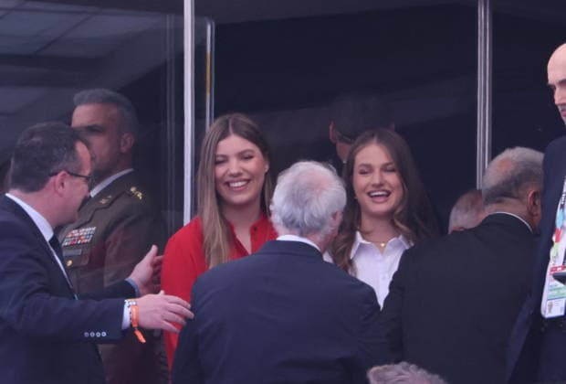 2026 World Cup Final - Spanish Royals In The Stands - USA Princess Leonor and Princess Infanta Sofia of Spain in the stands during the Closing ceremony ahead of the FIFA World Cup, WM, Weltmeisterschaft, Fussball 2026 final football match between Spain and Argentina on July 19, 2026 in East Rutherford, NJ, USA. Photo by Charles Guerin ABACAPRESS.COM East Rutherford NJ United States  Copyright: xGuerinxCharles ABACAx