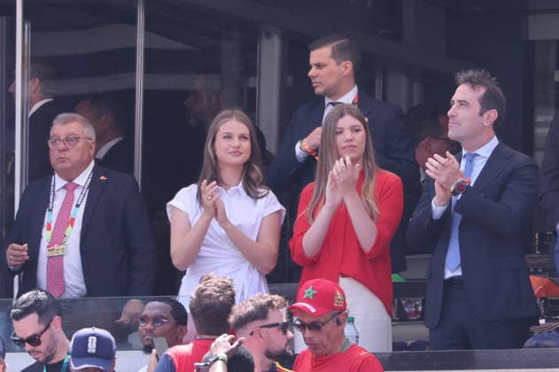 2026 World Cup Final - Spanish Royals In The Stands - USA Princess Leonor and Princess Infanta Sofia of Spain in the stands during the Closing ceremony ahead of the FIFA World Cup, WM, Weltmeisterschaft, Fussball 2026 final football match between Spain and Argentina on July 19, 2026 in East Rutherford, NJ, USA. Photo by Charles Guerin ABACAPRESS.COM East Rutherford NJ United States  Copyright: xGuerinxCharles ABACAx