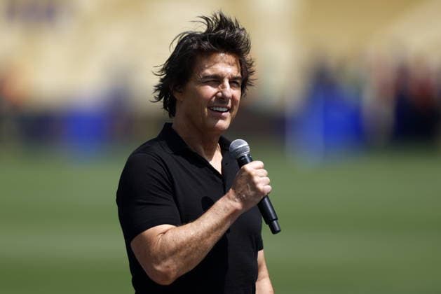 FIFA World Cup, WM, Weltmeisterschaft, Fussball 2026 final - Spain vs Argentina US actor Tom Cruise addresses the crowd ahead of the FIFA World Cup 2026 final match Spain against Argentina, in East Rutherford, New Jersey, USA, 19 July 2026. EAST RUTHERFORD United States  Copyright: xWILLxOLIVERx