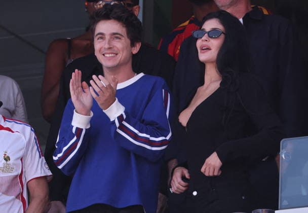 2026 World Cup Final - Timothee Chalamet and Kylie Jenner In The Stands - USA Timothee Chalamet and girlfriend Kylie Jenner in the stands during the FIFA World Cup, WM, Weltmeisterschaft, Fussball 2026 final football match between Spain and Argentina on July 19, 2026 at the New York Stadium in East Rutherford, NJ, USA. Photo by Charles Guerin ABACAPRESS.COM East Rutherford NJ United States  Copyright: xGuerinxCharles ABACAx