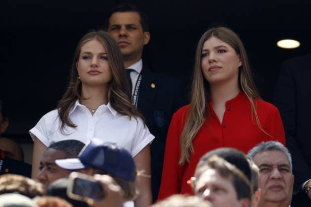 FIFA World Cup, WM, Weltmeisterschaft, Fussball 2026 final - Spain vs Argentina Princess Leonor of Spain (L) and Infanta Sofia of Spain (R) attend the FIFA World Cup 2026 final match Spain against Argentina, in East Rutherford, New Jersey, USA, 19 July 2026. EAST RUTHERFORD United States  Copyright: xWILLxOLIVERx