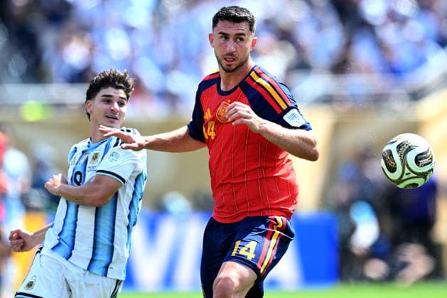 Mg New York (Stati Uniti) 19 07 2026 - Mondiali di Calcio 2026 Spagna-Argentina foto Matteo Gribaudi Image nella foto: Aymeric Laporte-Julian Alvarez 