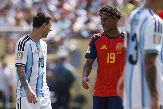 FIFA World Cup, WM, Weltmeisterschaft, Fussball 2026 final - Spain vs Argentina Lionel Messi (L) of Argentina and Lamine Yamal of Spain react during the FIFA World Cup 2026 final match Spain against Argentina, in New Jersey, USA, 19 July 2026. EAST RUTHERFORD United States  Copyright: xSHAWNxTHEWx