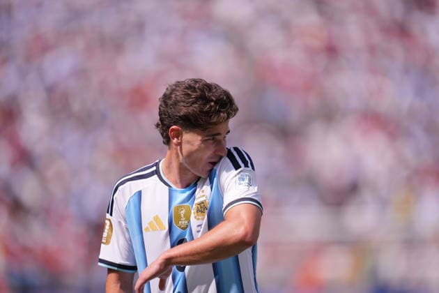 Spain v Argentina - FIFA World Cup, WM, Weltmeisterschaft, Fussball 2026 - Final EAST RUTHERFORD, NEW JERSEY - JULY 19: Julian Alvarez of Argentina looks on during the FIFA World Cup 2026 Final match between Spain and Argentina at New York New Jersey Stadium in East Rutherford, New Jersey, USA on July 19, 2026. Jose Hernandez Anadolu New Jersey United States. Editorial use only. Please get in touch for any other usage.  Copyright: x2026xAnadoluxJosexHernandezx