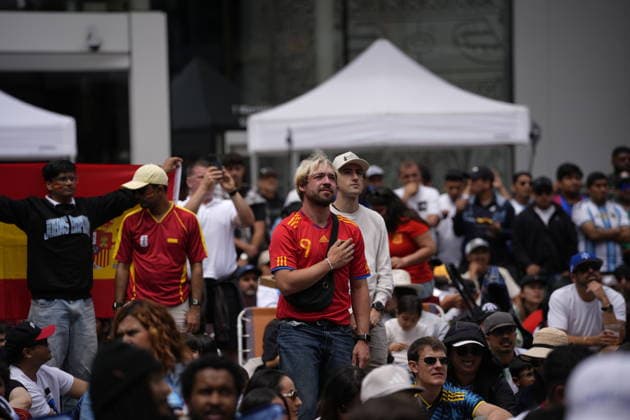 Watch party in San Francisco for Spain vs Argentina - FIFA World Cup, WM, Weltmeisterschaft, Fussball Final 2026 SAN FRANCISCO, CALIFORNIA - JULY 19: Fans of Spain and Argentina gather outside of Chase Center at Thrive City in San Francisco, California, United States on July 19, 2026 to watch the 2026 FIFA World Cup Final match between Spain vs Argentina which held at MetLife Stadium in New Jersey, USA. Tayfun Coskun Anadolu California United States. Editorial use only. Please get in touch for any other usage.  Copyright: x2026xAnadoluxTayfunxCoskunx