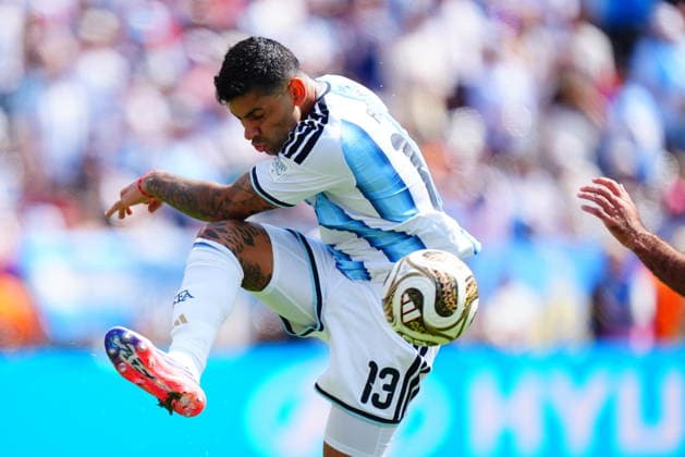 Spain v Argentina - FIFA World Cup, WM, Weltmeisterschaft, Fussball 2026 - Final EAST RUTHERFORD, NEW JERSEY - JULY 19: Cristian Romero (13) of Argentina in action during the FIFA World Cup 2026 Final match between Spain and Argentina at New York New Jersey Stadium in East Rutherford, New Jersey, United States, on July 19, 2026. Evrim Aydin Anadolu East rutherford United States. Editorial use only. Please get in touch for any other usage.  Copyright: x2026xAnadoluxEvrimxAydinx