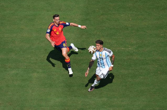 Fabian Ruiz (Spain) and Enzo Fernandez (Argentina) during Spain and Argentina, Final FIFA World Cup, WM, Weltmeisterschaft, Fussball 2026, New Jersey Stadium, New jersey, USA on July 19, 2026. Thor Wegner DeFodi Images. (Photo by DeFodi Images) - *** Fabian Ruiz (Spain) and Enzo Fernandez (Argentina) during the 2026 FIFA World Cup Final between Spain and Argentina at New Jersey Stadium, New Jersey, USA, on July 19, 2026. Photo by Thor Wegner, DeFodi Images