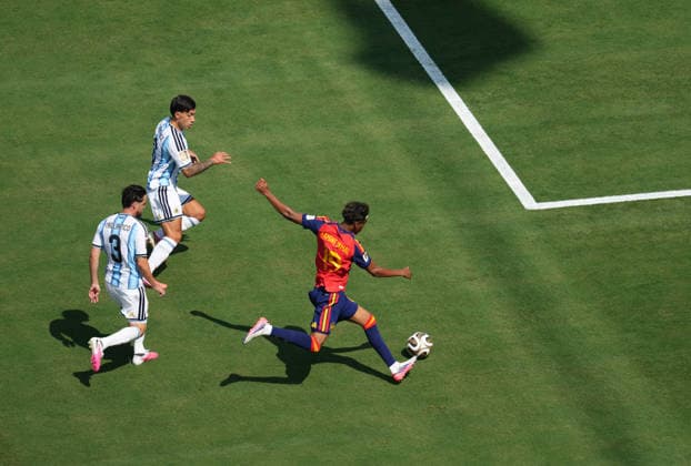 Lamine Yamal (Spain) during Spain and Argentina, Final FIFA World Cup, WM, Weltmeisterschaft, Fussball 2026, New Jersey Stadium, New jersey, USA on July 19, 2026. Thor Wegner DeFodi Images. (Photo by DeFodi Images) - *** Lamine Yamal of Spain during the 2026 FIFA World Cup final between Spain and Argentina at New Jersey Stadium in New Jersey, USA, on July 19, 2026. Photo by DeFodi Images, Thor Wegner.