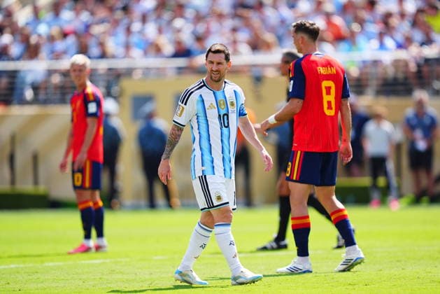 Spain v Argentina - FIFA World Cup, WM, Weltmeisterschaft, Fussball 2026 - Final EAST RUTHERFORD, NEW JERSEY - JULY 19: Lionel Messi of Argentina looks on during the FIFA World Cup 2026 Final match between Spain and Argentina at New York New Jersey Stadium in East Rutherford, New Jersey, USA on July 19, 2026.????????????????????? Evrim Aydin Anadolu New Jersey United States. Editorial use only. Please get in touch for any other usage.  Copyright: x2026xAnadoluxEvrimxAydinx