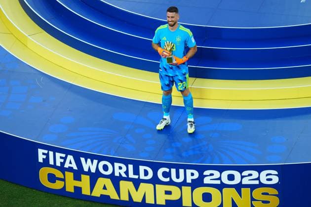 Unai Simon of Spain wins the Golden Glove Spain v Argentina, 2026 FIFA World Cup, WM, Weltmeisterschaft, Fussball Final, Football, New York New Jersey Stadium, East Rutherford, New Jersey, USA - 19 Jul 2026East Rutherford New York New Jersey Stadium New Jersey (NJ) United States of America  Copyright: xJavierxGarcia Shutterstockx 16995474ey