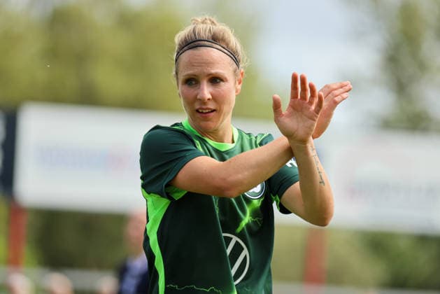 Herzlake, Deutschland: 19.07.2026 - Testspiel - SV Meppen Frauen vs. VfL Wolfsburg Frauen Im Bild: Svenja Huth (Wolfsburg) *** Herzlake, Germany, July 19, 2026 Friendly match: SV Meppen Women vs. VfL Wolfsburg Women Pictured: Svenja Huth (Wolfsburg) Copyright: HMBxMedia MadeleinexFantini