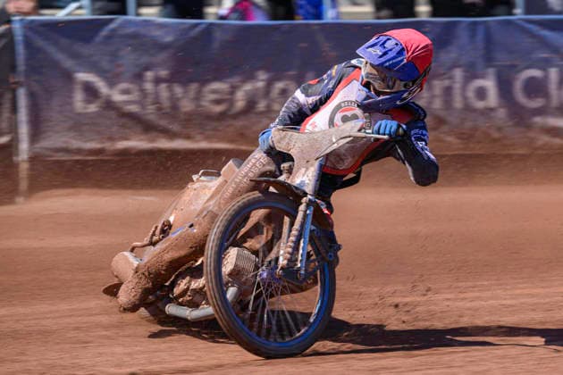 JR Ashworth & Sons Colts Academy - British Youth Championship (125cc) Charlie Southwick competes during the JR Ashworth & Sons Colts Academy Event at the National Speedway Stadium in Manchester, United Kingdom. Manchester United Kingdom  Copyright: xMIxNewsx originalFilename:fletcher-jrashwor260719_npVYi.jpg
