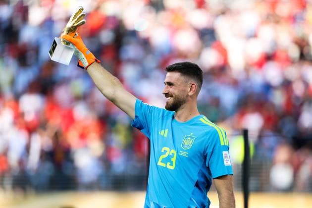 July 19, 2026, East Rutherford, Nj, United States: Unai Simon goalkeeper of Spain is named the best goalkeeper of the 2026 FIFA World Cup, WM, Weltmeisterschaft, Fussball at New York New Jersey Stadium, in East Rutherford, United States, on Sunday, July 19, 2026.(Foto: Brazil Photo Press Brazil Photo Press) INTERNATIONAL East Rutherford United States - ZUMAv122 20260719_aap_v122_048 Copyright: xWilliamxVolcovx